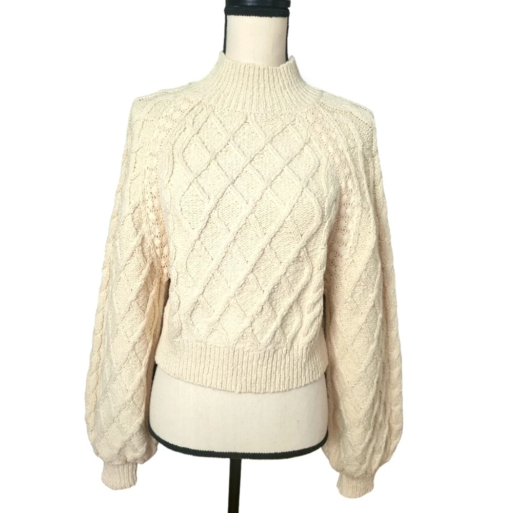 Free People Ivory Cropped Parfait Dolman Sleeve Mock Neck Sweater Size XS NWT - Picture 2 of 9